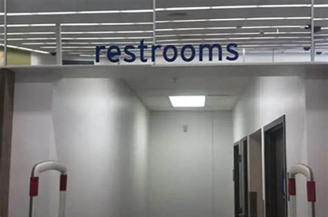 Does Walgreens Have Public Restrooms For Emplo