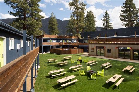 Dog friendly hotels south lake tahoe. 1 Base Camp Pizza Co. · 2 Hotel Azure Tahoe · 3 Sprouts Café · 4 Revive Coffee at Lakeview Social · 5 Lake Tahoe AleWorX · 6 Fireside Lodge &midd... 