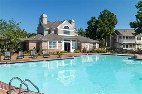 Find your ideal 3 bedroom apartment in Collierville. D