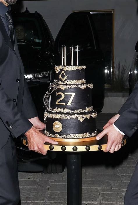 Doja cat 27 birthday cake. Things To Know About Doja cat 27 birthday cake. 