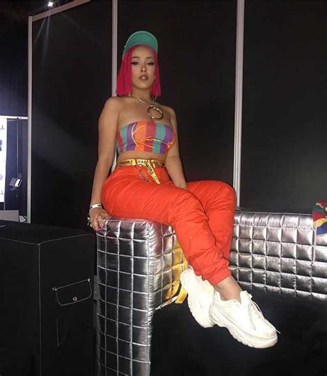— TheShadeRoom (@TheShadeRoom) July 24, 2022 Last month Doja Cat dropped "Vegas" from the "Elvis" soundtrack. The Planet Her artist is set to headline Lollapalooza in Chicago in the upcoming...