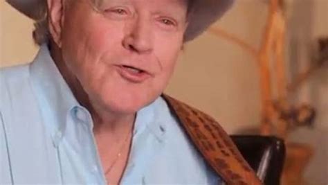 Dolan Ellis &ndash; Age, Bio, Personal Life, Family & Stats ...