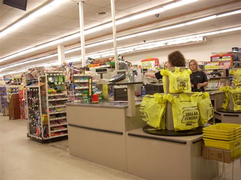 About Dollar General. DG is proud to be America's neighborhood general store. We strive to make shopping hassle-free and affordable with more than 18,000 convenient, easy-to-shop stores in 46 states. Our stores deliver everyday low prices on items including food, snacks, health and beauty aids, cleaning supplies, basic apparel, housewares ...
