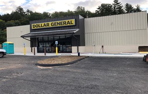 Dollar General Store 10271 | 330 W Weiss St, Topton, PA, 19562-1728.. 