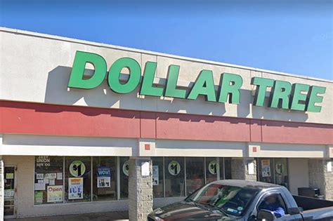 Mar 25, 2024 · Dollar Tree has announced that it will close 600 of its Family Dollar store locations this year. ... West Brevard Street. ... Mississippi. Canton: 1074 Peace St. Clinton: 222 Clinton Blvd. Collins ... . 