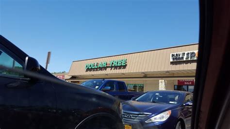 Visit your local Rochester, NY Dollar Tree Location. Bulk supplies for households, businesses, schools, restaurants, party planners and more. ajax? A8C798CE-700F-11E8-B4F7-4CC892322438 ... Dollar Tree Store Locations in Rochester, New York (NY) Dollar Tree. Frontier Commons 1225 Jefferson Road #A-14 Rochester, NY 14623 US.