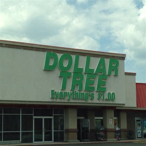  Dollar Tree, which occupies a premium site in Butte Town Center, is located at 1303 Harrison Avenue, in the east section of Butte (not far from Greyhound Bus Station).The store serves people primarily from the neighborhoods of Legion Oasis Apartments, Ramsay, East Butte, Silver Bow Park, Hamblin Heights Mobile Village, Pioneer, AA Westside Mobile Estates and Parrot Estates Mobile Home Park. . 