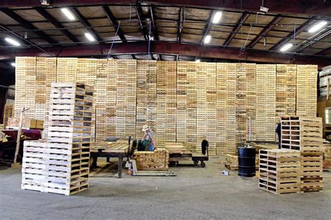 Dollar100 wholesale pallets near me. Liquidation Warehouse Near Me. Buying pallets of merchandise is the easiest way to get started as a reseller – The cost is not too much and you can try all the categories one by one until you find the right product for your business. Liquidation merchandise pallets are the best way to get the best deals on top quality merchandise. 