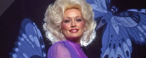 Dolly parton nacked.  #Page 6 The one time dolly parton got naked in public do you think you know...