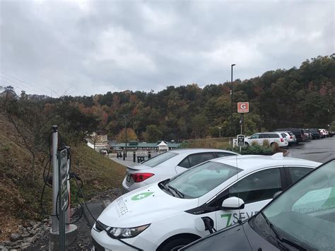 Dollywood preferred parking. Way is a leading online reservations leader, offering a fast and convenient way to book parking at airports, City parking, Auto Insurance, Car Wash and More! 