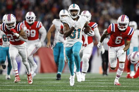 Dolphins show they can win even without Tagovailoa and Hill going deep