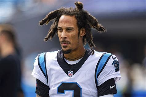 Dolphins sign former Panthers, Cardinals WR Chosen Anderson