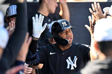Dom Smith Contract