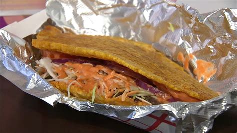 Dominican food in the bronx. Reviews on Dominican Food Truck in Westchester Square, Bronx, NY 10461 - Chimi Truck, Patacon Pisao Truck, The Brunch Box, Rico Chimi, Los Chamos Todo Todo 