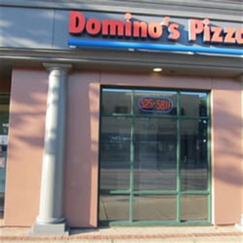 Dominos fullerton. Latest reviews, photos and 👍🏾ratings for Domino's Pizza at 122 W Commonwealth Ave in Fullerton - view the menu, ⏰hours, ☎️phone number, ☝address and map. 