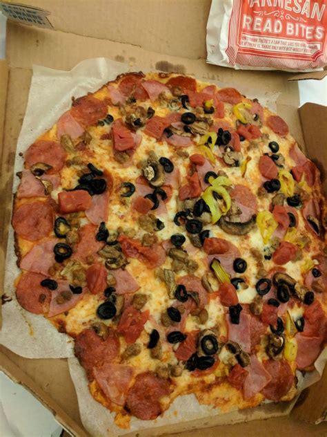 Dominos springfield il. Order pizza, pasta, sandwiches & more online for carryout or delivery from Domino's. View menu, find locations, track orders. Sign up for Domino's email & text offers to get great deals on your next order. 