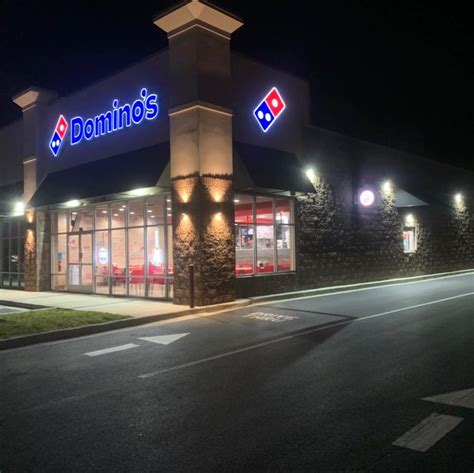 Dominos winchester ky. 724 Berryville Ave. Winchester, VA 22601. (540) 665-1911. Order Online. Domino's delivers coupons, online-only deals, and local offers through email and text messaging. Sign up today to get these sent straight to your phone or inbox. Sign-up for Domino's Email & Text Offers. 