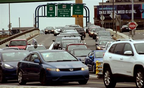 Don’t drive, take public transit during Sumner Tunnel shutdown, highway chief says
