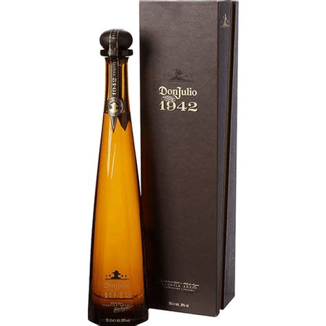 Don julio 1942 bevmo. The agave hearts for Don Julio 1942 are selected at peak maturity and then slowly roasted for 72 hours in traditional brick ovens (hornitos in Spanish) until they have been perfectly caramelized ... 
