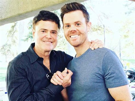 Don osmond. Stuart Mostyn/Redferns. Donny Osmond and Marie Osmond come from a large, loving family. The iconic sibling duo have seven brothers: Virl, Tom, … 