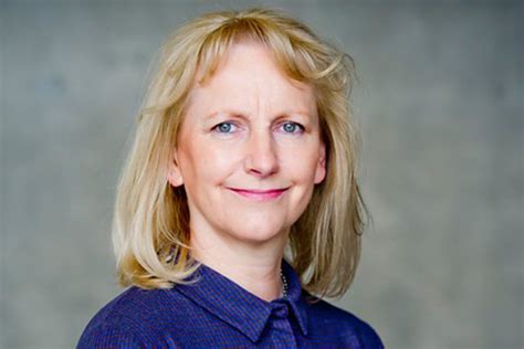 Donalda MacKinnon - Biography Head of Programmes and Services ...