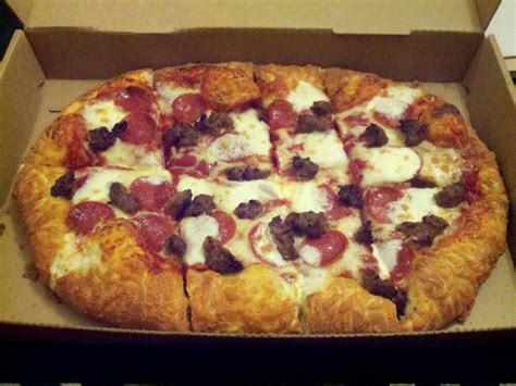 Founders Favorite Pizza from Donatos Review. What they say. Heritage pepperoni, family recipe sausage, shaved ham and banana peppers loaded Edge to Edge on top of our smoked provolone cheese. ... The Smoked provolone cheese impressed with a deep smoky flavor from the natural hickory smoking process. Heritage pepperoni was a mix of salty, ….