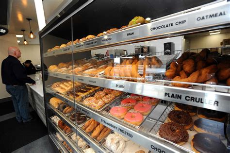 Donut delight. Donuts D-Lite Wetumpka. You can have good doughnuts at Donuts D-Lite Wetumpka. A lot of guests suppose that the staff is cheerful at this place. The enjoyable service demonstrates a high level of quality at this place. The average score of … 