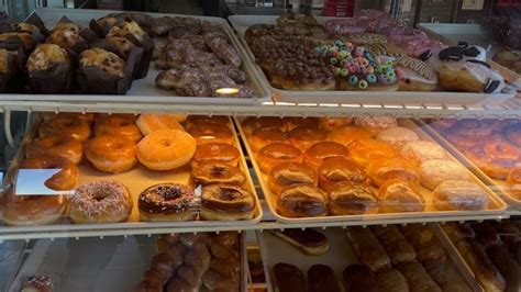 12624 Poway Rd #14, Poway, CA 92064. Call 858-883-4255. Get Directions. Visit Website. Donut shop and bakery, offering a wide variety of donuts (including those topped by breakfast cereals and .... 
