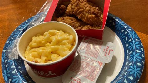 "Chick-fil-A® Deluxe Meal sandwich was good (lettuce,tomato,bun fresh)waffle fries good temp. fresh,mac & cheese a little dry was waiting for creamy goodness : (". 
