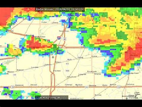 Doppler radar for champaign illinois. Interactive weather map allows you to pan and zoom to get unmatched weather details in your local neighborhood or half a world away from The Weather Channel and Weather.com 