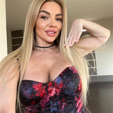 Dorapho_Bia Onlyfans Leaked 🍌 [HD]