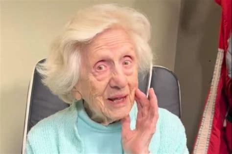 Dorothy Hoffner, 104, dies one week after setting skydiving record: ‘She was just indefatigable’