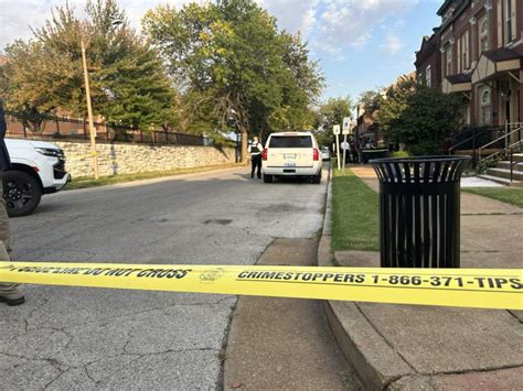 Double shooting leaves 1 dead in Dutchtown
