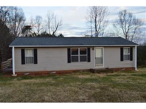 Double wides for rent in statesville nc. Statesville, NC 28625. Email Agent. ... Median rent. $1.78k. Mocksville rentals. ... Top real estate markets in North Carolina. Charlotte homes for sale; Raleigh homes for sale; 