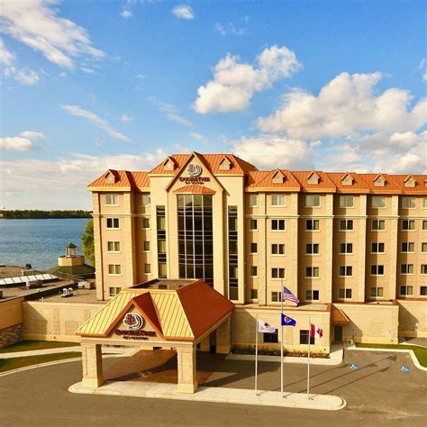 Doubletree bemidji. Our full-service hotel in Bemidji is the perfect place to gather friends, family or co-workers to celebrate or host a meeting. Book your event space today! 