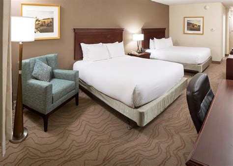Doubletree by hilton boston milford. About. Located off Route 495, the DoubleTree by Hilton Hotel Boston-Milford offers easy access to Boston, Providence and Worcester, this DoubleTree by Hilton hotel is close to exciting sports venues, family activities, EMC and Waters Corporation corporate offices, and historic attractions. Accommodations features screen TVs ranging from 32-37 ... 