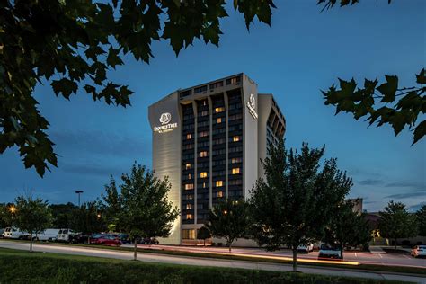 DoubleTree by Hilton Hotel Pittsburgh -Monroevi