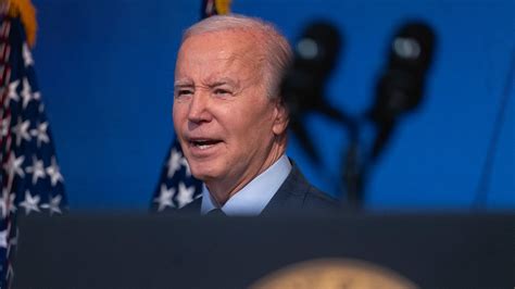 Douthat: Why Biden needs an immigration deal with Republicans