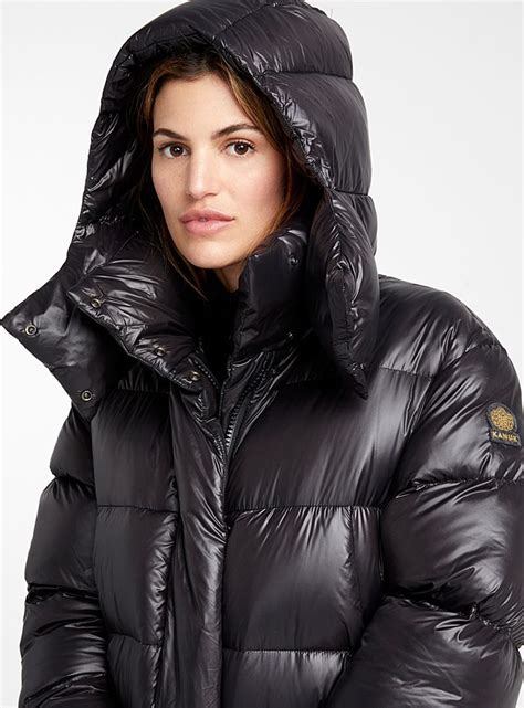 Down in jacket. The down jacket, known more commonly in the fashion industry as a puffer jacket or simply puffer, is a quilted coat which is insulated with either duck or goose feathers. Air pockets … 