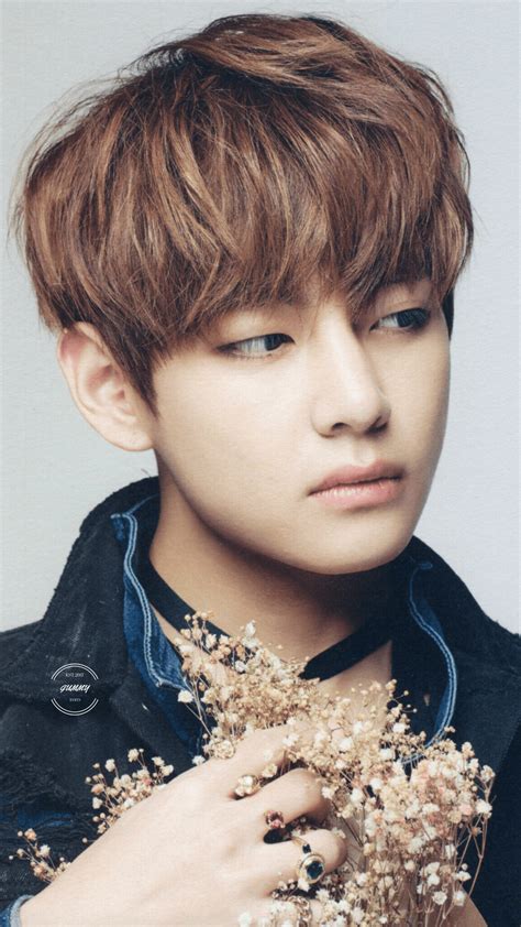 Download Taehyung Pictures Wallpapers.com