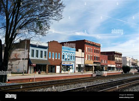 Downtown rocky mount nc. Jan 19, 2024 · NSV Development plans to transform 204-232 Southwest Main Street and 201 South Washington St. into living spaces and retail. Benton Moss is NSV’s project manager for the Rocky Mount projects. 
