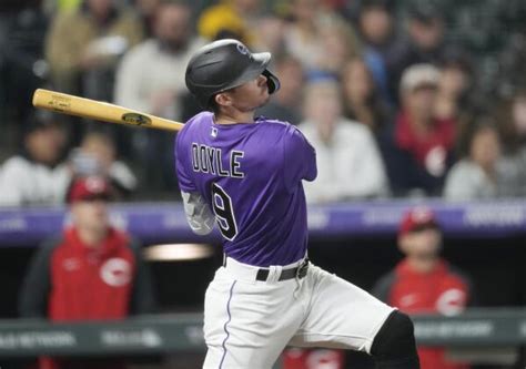 Doyle has first 2-HR game, Castro 2-run double lifts Rockies past Reds 9-8