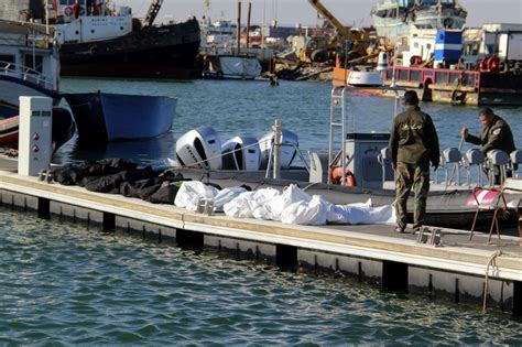 Dozens dead as migrant ship overturns off Tunisia