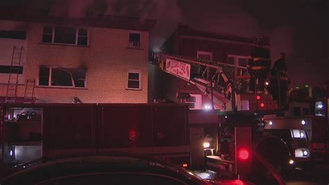 Dozens displaced after extra-alarm apartment fire in Cicero