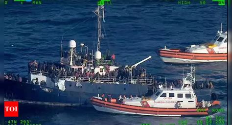 Dozens rescued by Italy from migrant shipwrecks. Survivors say 31 missing, others stranded on rocks