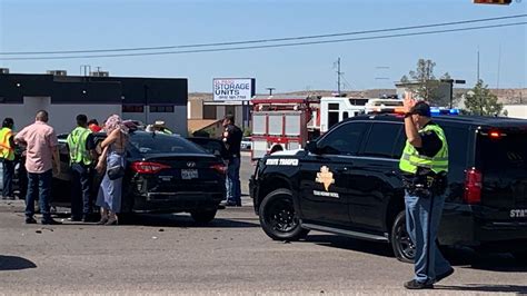 Dps el paso. A person died after a car fled from a Texas Department of Public Safety trooper Monday, Oct. 30, in Central El Paso. The DPS said in a news release that a preliminary investigation shows that at about 1 a.m., a DPS trooper saw a gray Mazda passenger car with a fake license plate driving above the speed limit northbound on … 