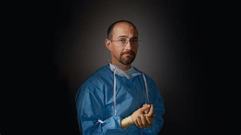 Dr Romain Pizzi - Find A Vet