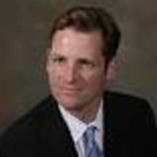 Dr. David Castrilli, MD is a board certified internist in Chattanooga, Tennessee. He is affiliated with CHI Memorial.. 