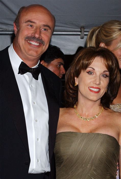 Unlike a lot of other Hollywood stars, Dr. Phil has been happily married for a long time. In a time when famous people meet, get married, and then get divorced within a few months, it’s almost unheard …. 