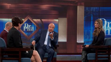 A woman who has targeted families in a fake adoption scheme has come to Hollywood to face her accusers on “Dr. Phil.” Will she make it on stage?Dr. Phil tell.... 